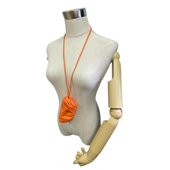 BOTTEGA VENETA The Pouch Leather Wallet/Coin Case Wallet Coin Purse Pocket Card - Picture 8 of 8